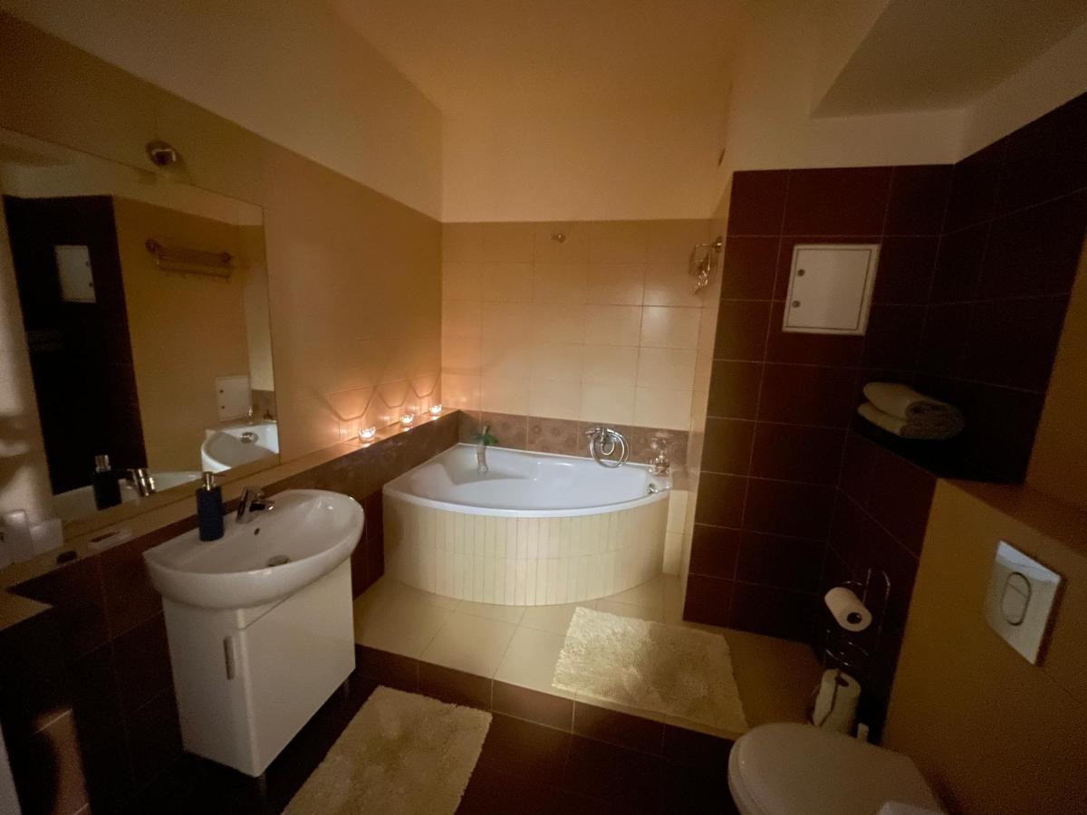 Triton Park Apartaments Warszawa Zewnętrze zdjęcie